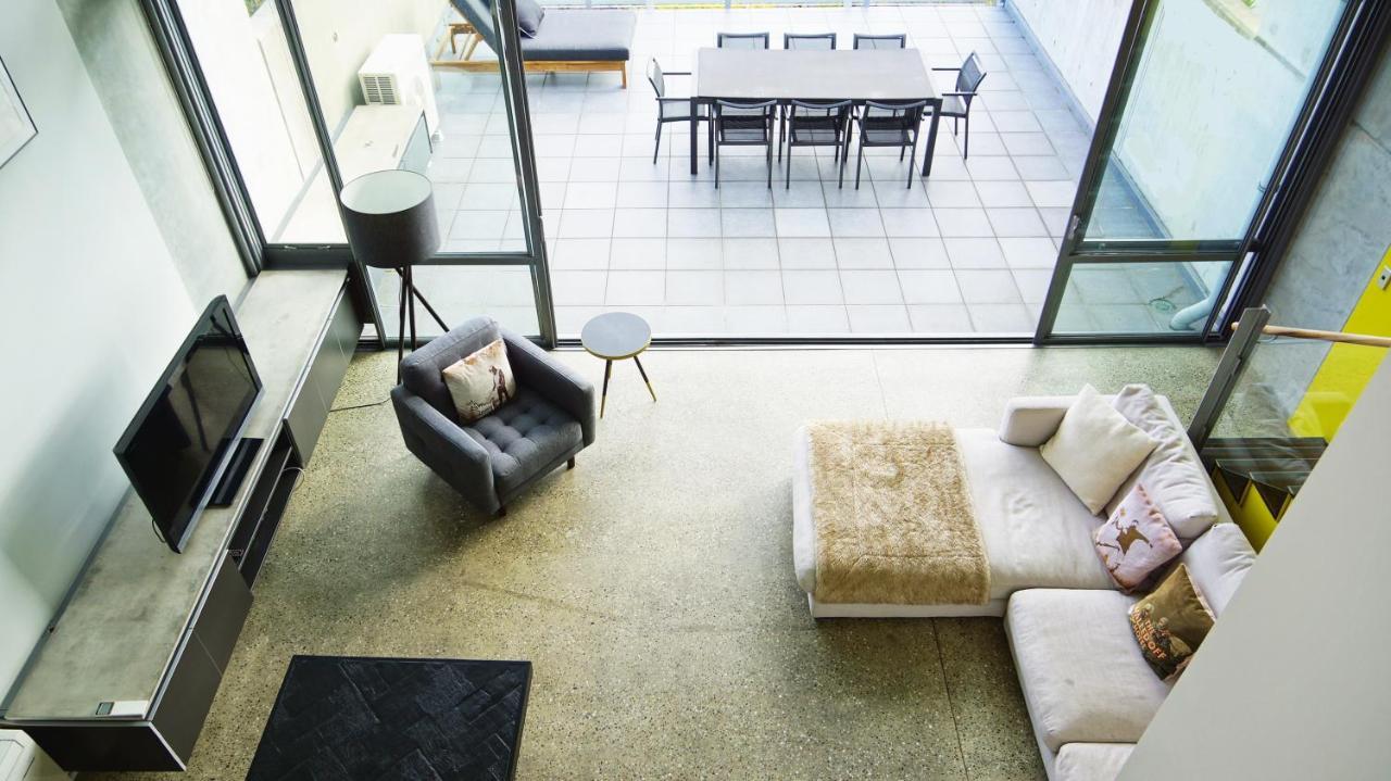 City Fringe Apartment With Sky Tower And City Views 奥克兰 外观 照片