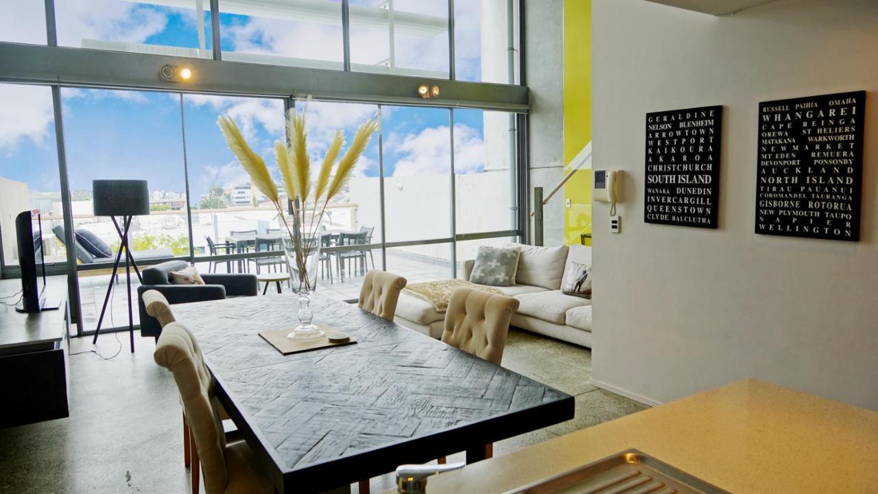 City Fringe Apartment With Sky Tower And City Views 奥克兰 外观 照片