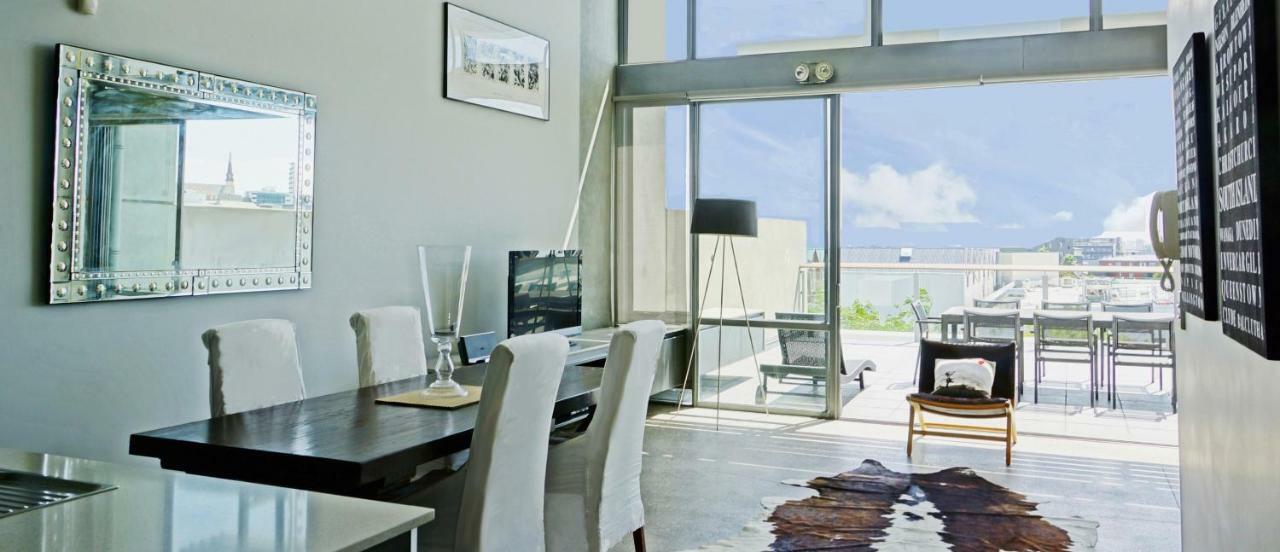 City Fringe Apartment With Sky Tower And City Views 奥克兰 外观 照片